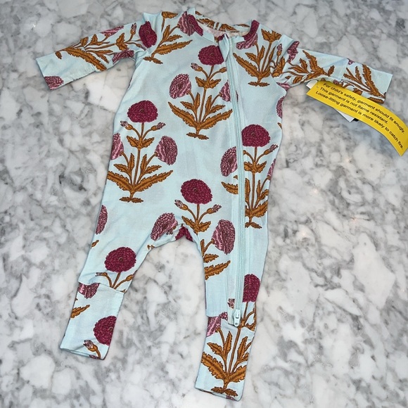 NWT PINK CHICKEN BAMBOO PINK DANDELION ROMPER - Picture 6 of 11